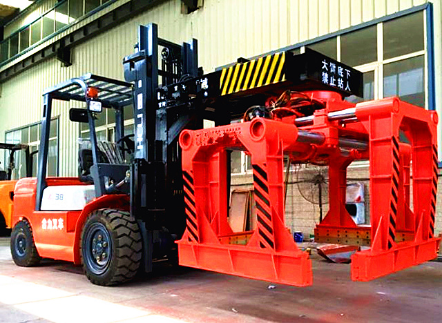 自動水泥磚裝車碼磚機生產(chǎn)視頻