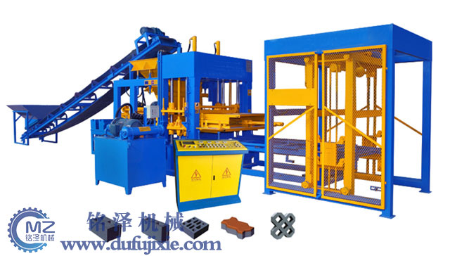 石膏砌塊成型機