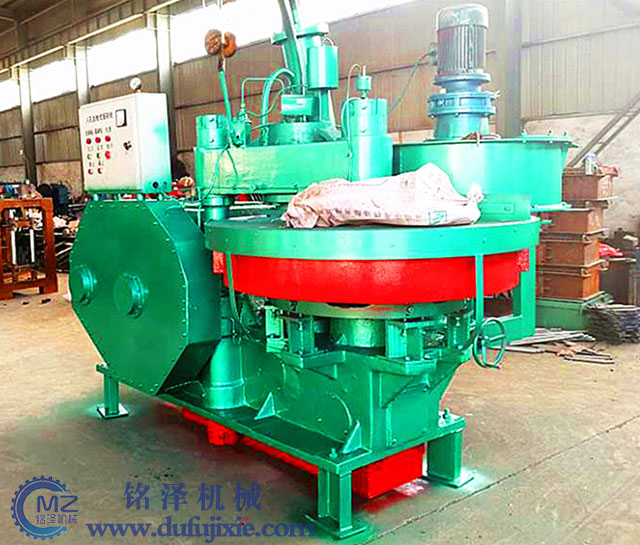 八孔轉(zhuǎn)盤式免燒壓磚機